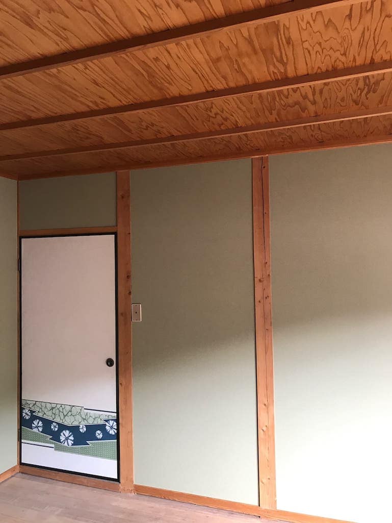 おすすめ施工例 岡山で壁紙と床の貼替えを任せられる専門店 サカケンプラス 株